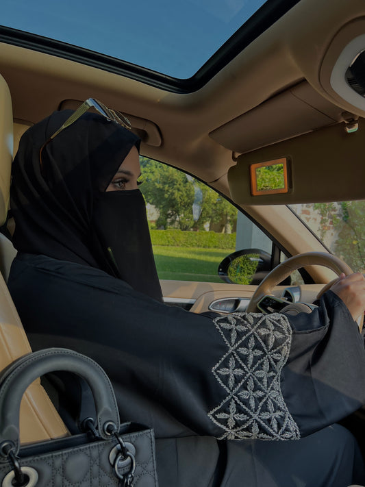 Abaya Bella