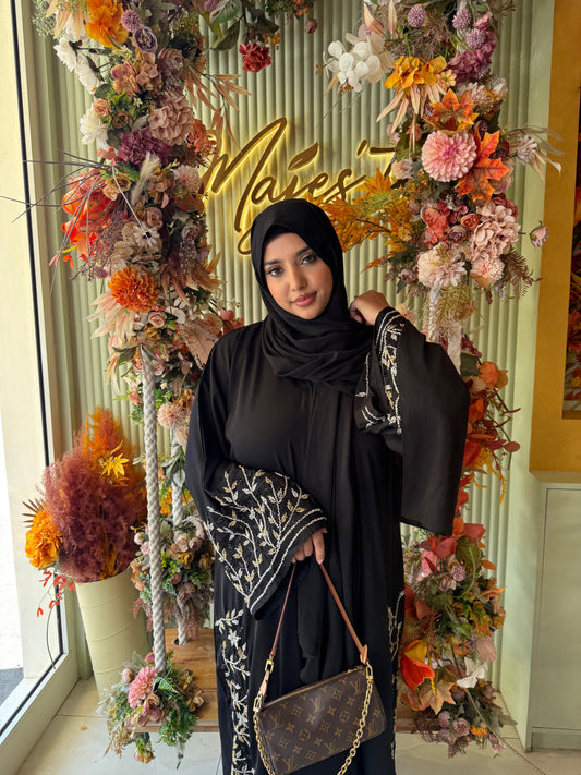 Abaya Alya Gold